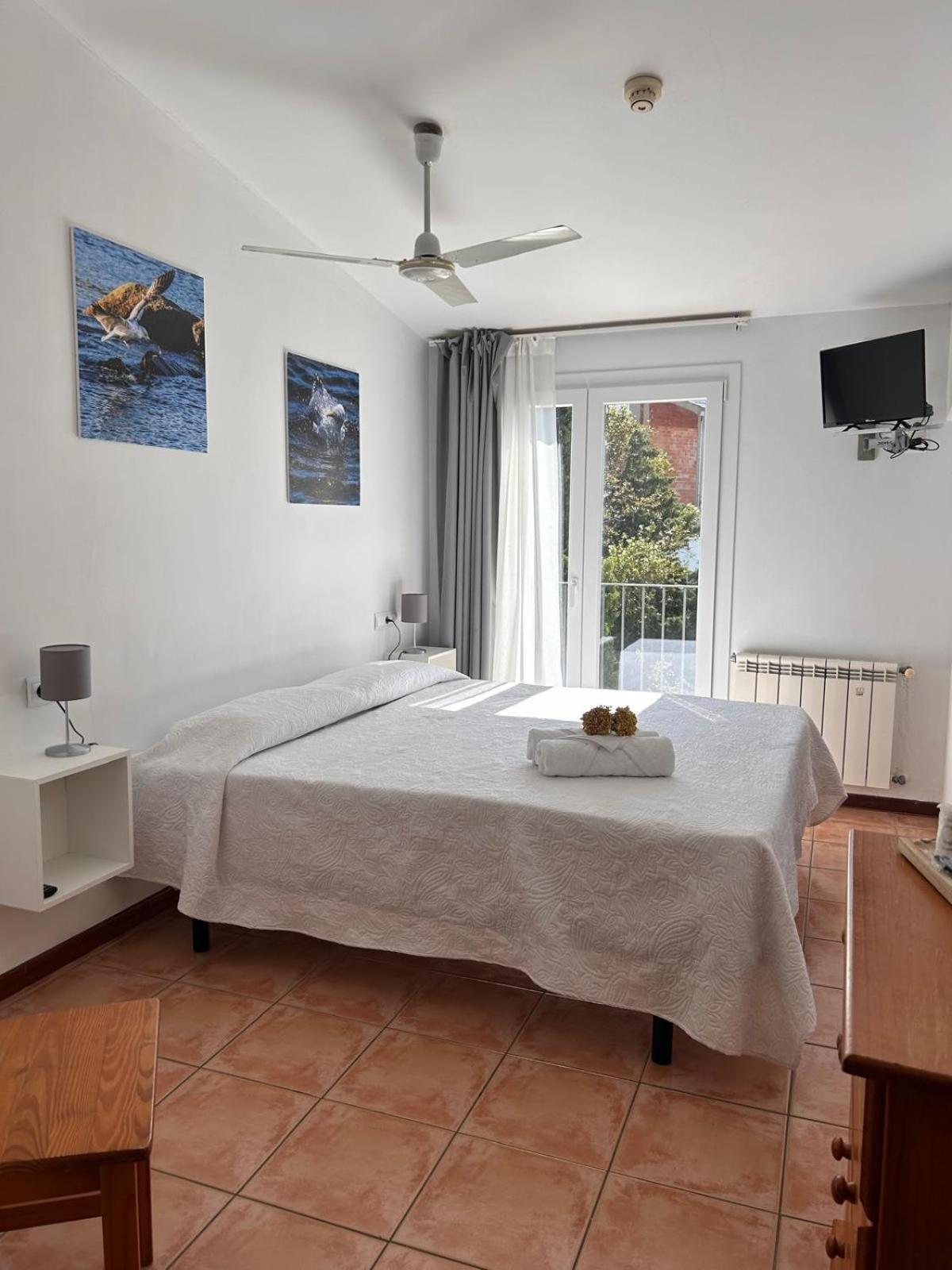 Hotel Can Pepín Cadaqués Exterior foto